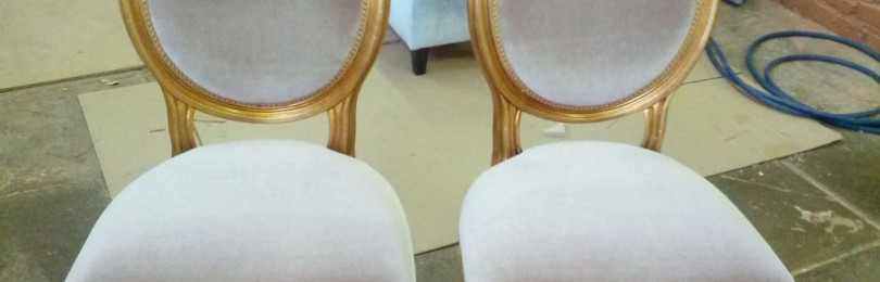 Как правильно обтянуть стулья своими руками?