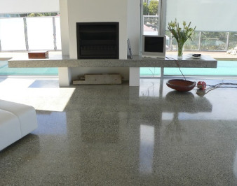 Повышение качества бетонного пола с помощью полимерного покрытия