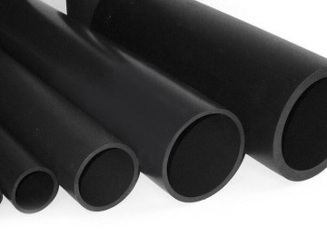 Особенности пластиковых труб чёрного цвета для транспортировки воды
