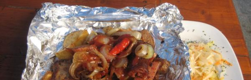 Мясо с грибами в духовке в фольге: как приготовить вкусное блюдо