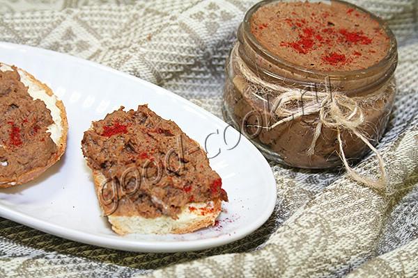 Блюда из куриной печени и грибов шампиньонов: салаты, паштеты и другие вкусные блюда