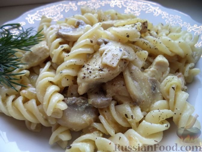 Курица с грибами в сливочном соусе: фото, видео и рецепты приготовления блюд