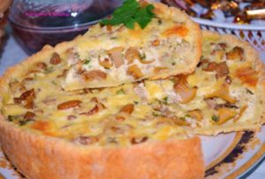 Пироги с лисичками: фото и рецепты приготовления выпечки с грибами из разных видов теста
