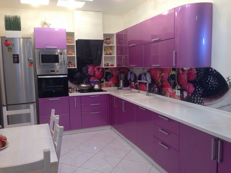 Фиолетовые кухни
