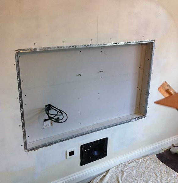 Как можно повесить телевизор на стену из гипсокартона
