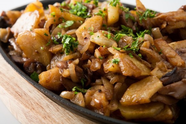 Как приготовить жареные сыроежки: фото и рецепты грибов с картошкой и другими ингредиентами