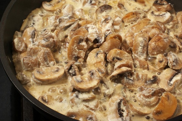 Как вкусно приготовить шампиньоны на сковороде: фото, рецепты приготовления грибов для начинающих кулинаров