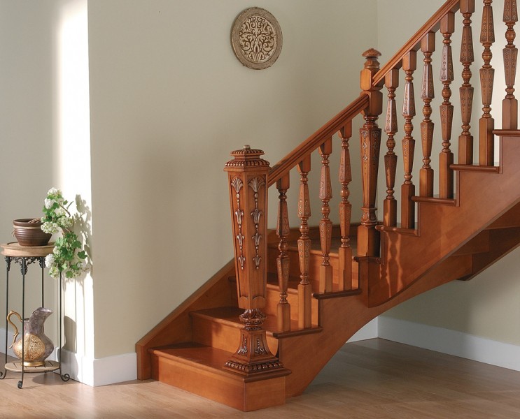 Преимущества деревянных лестниц для дома