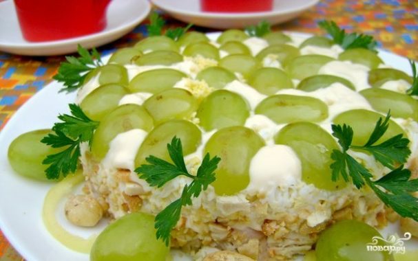 Салат «перевертыш» с шампиньонами, вкусный грибной рецепт с фото
