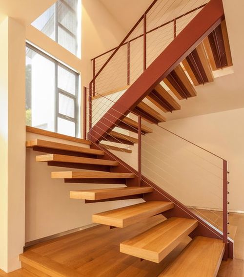 Ступени для лестниц металлические: конструктивные особенности