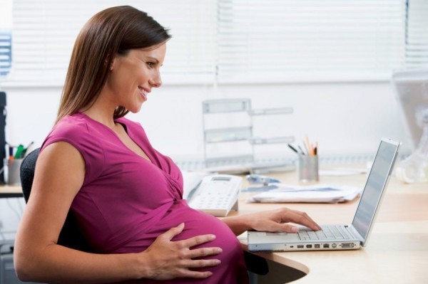 Вред компьютера для беременных – статья офтальмолога – все о зрении