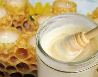 Маточное молочко – лечебные свойства. Как принимать и от чего маточное пчелиное молочко – польза и вред